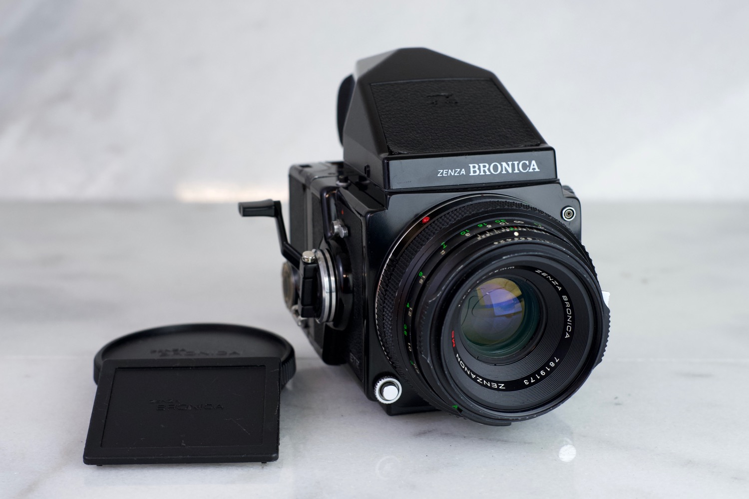 Zenza Bronica ETR Medium Format 120 Film Camera Kit with Macro Zenzanon MC  75mm F2.8 Lens and Prism Viewfinder — F Stop Cameras